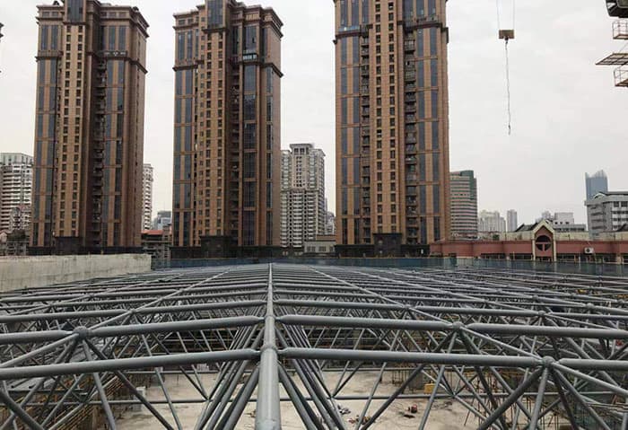 广水螺栓球网架结构